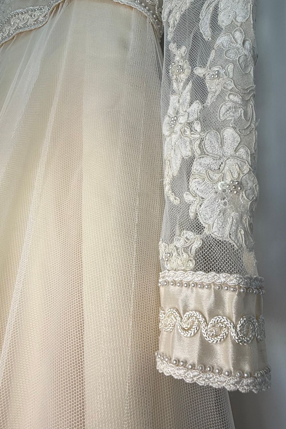 Christos Alençon w/Veil 5