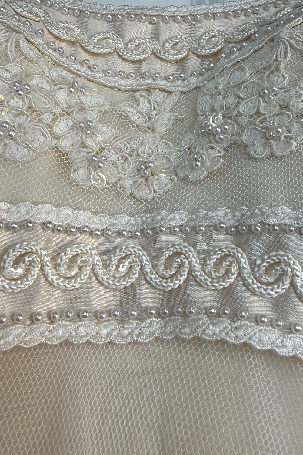 Christos Alençon w/Veil 4
