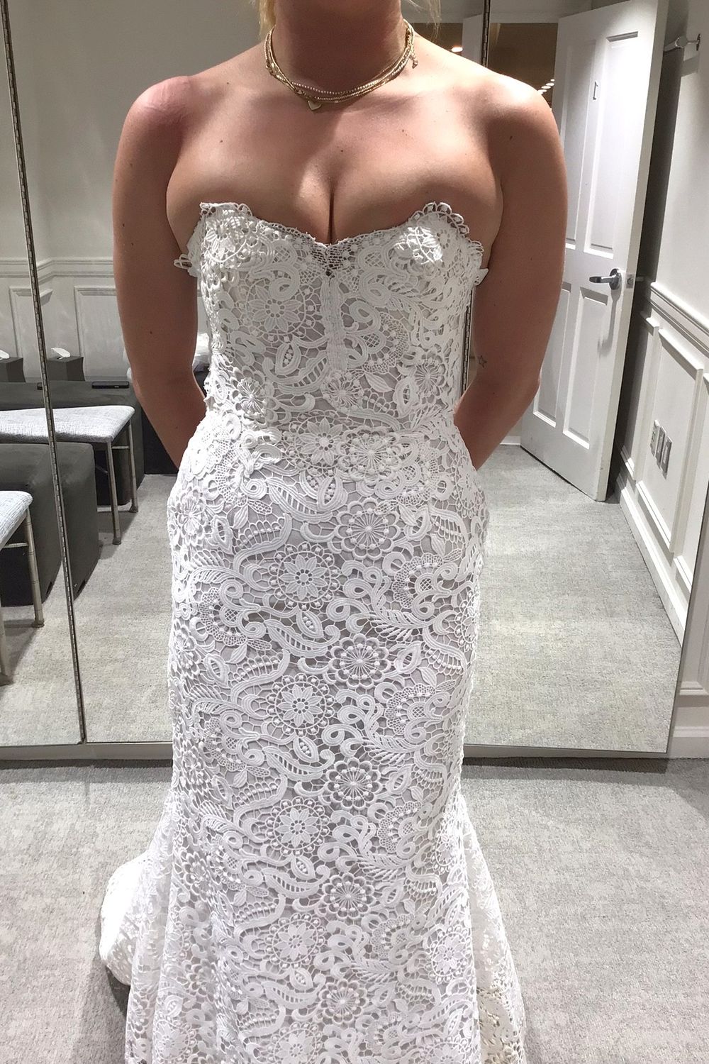 Jaclyn White Sophia with Veil 10