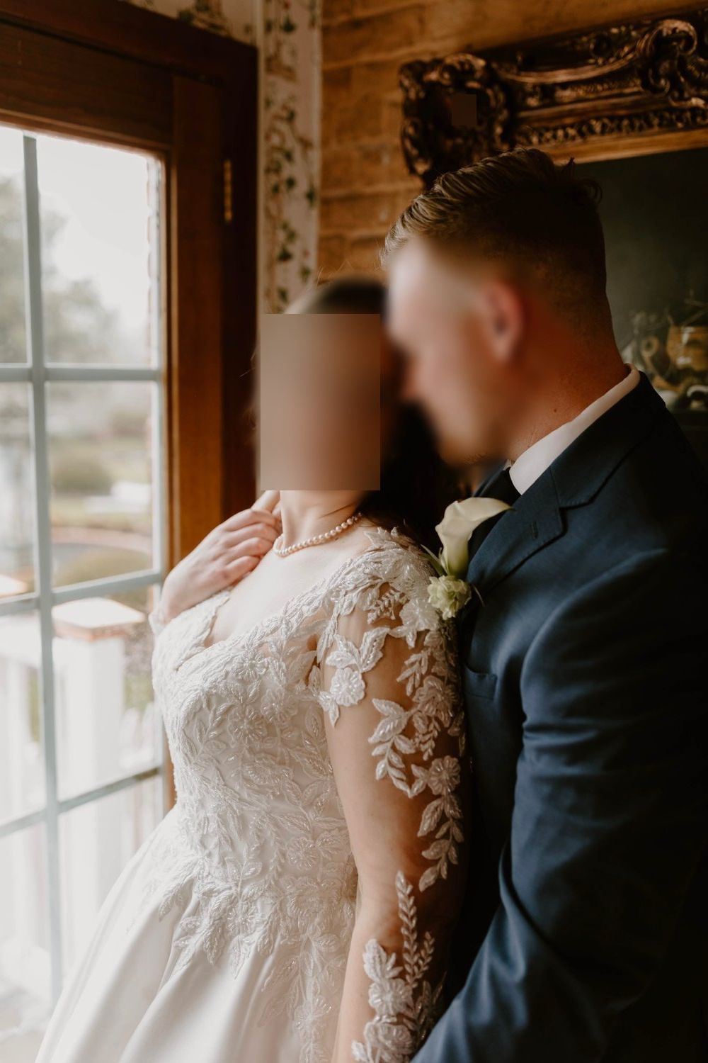 Allure Bridals A1105W 1