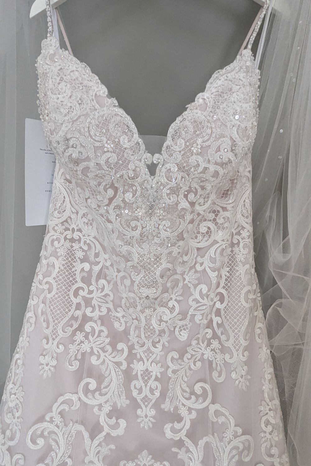 Allure Bridals 9605 8
