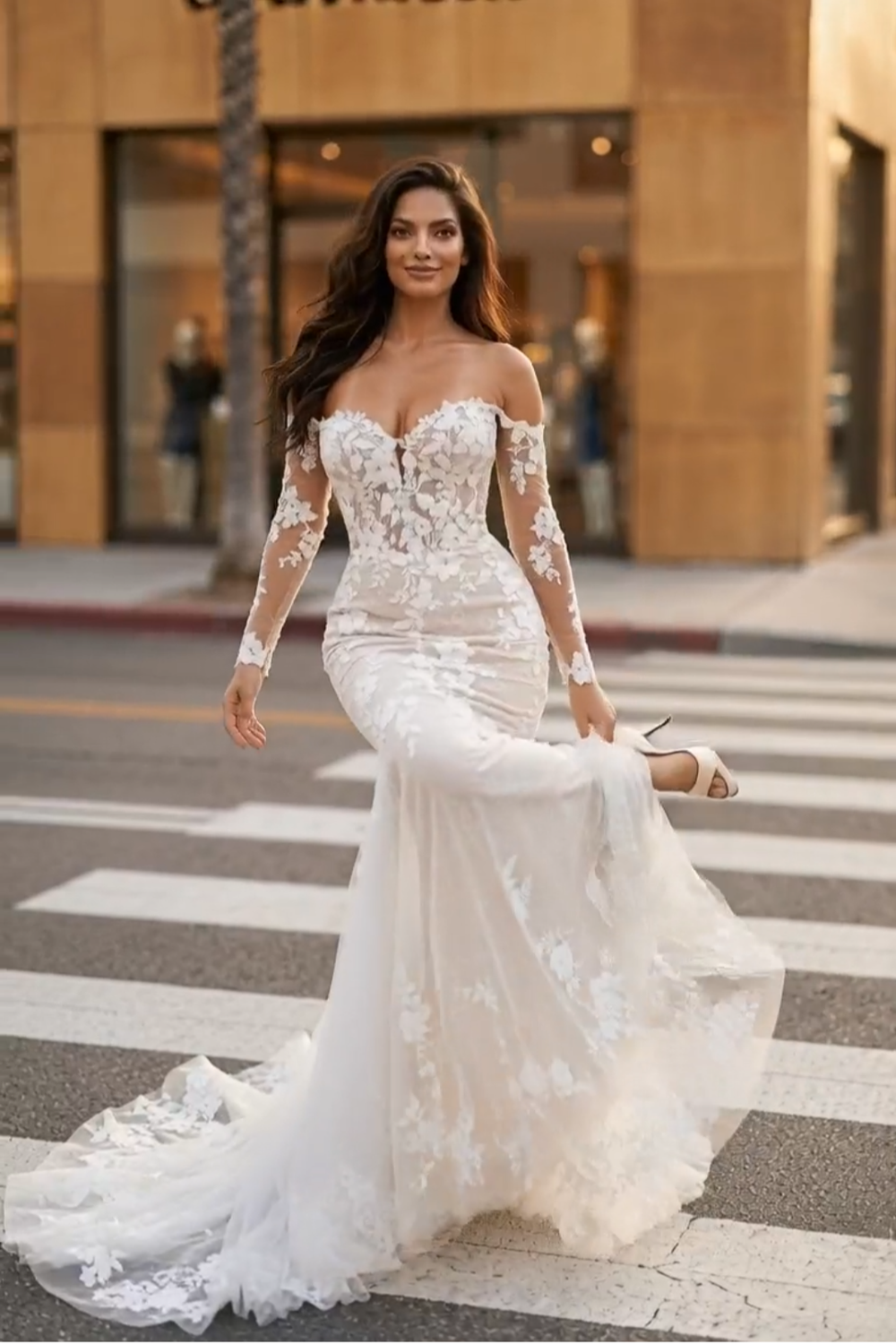 Love by Enzoani Alexa 11