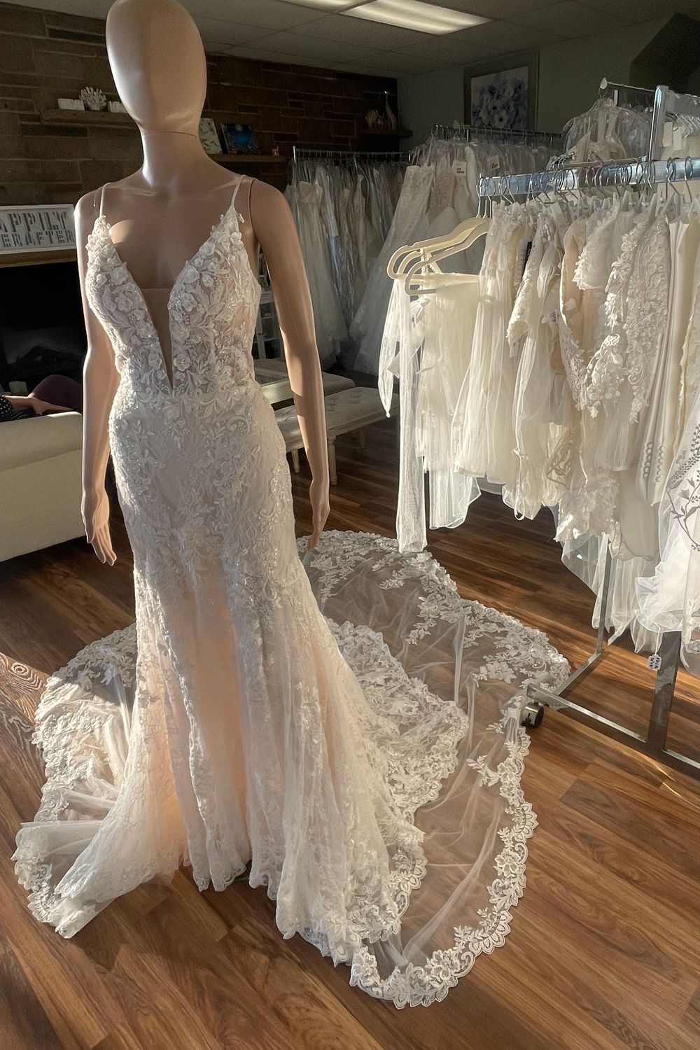 Pronovias SHANI 4