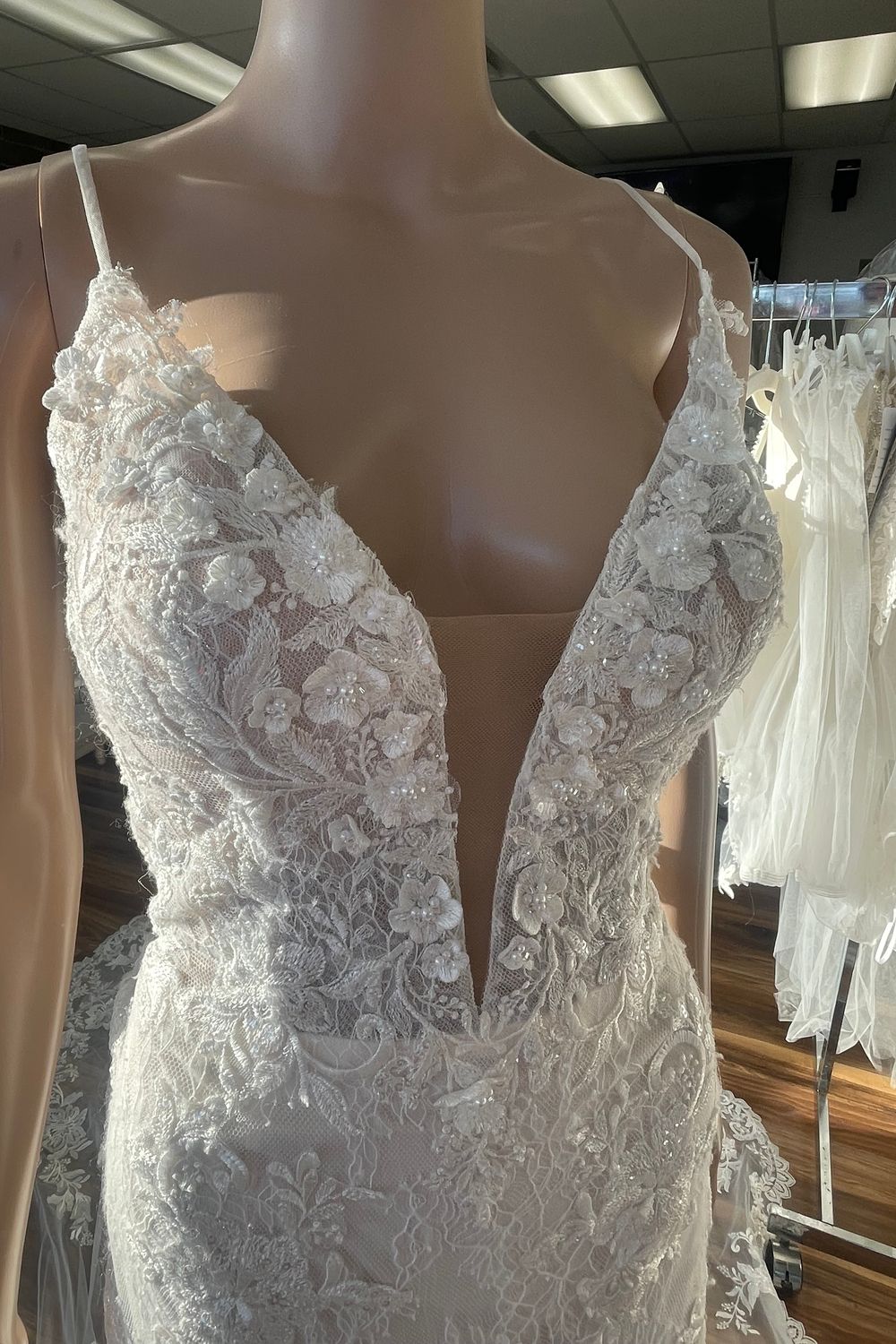 Pronovias SHANI 6