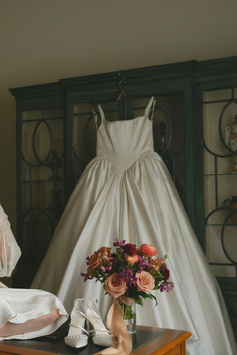 Pnina Tornai 15094 with Detachable Bow 4