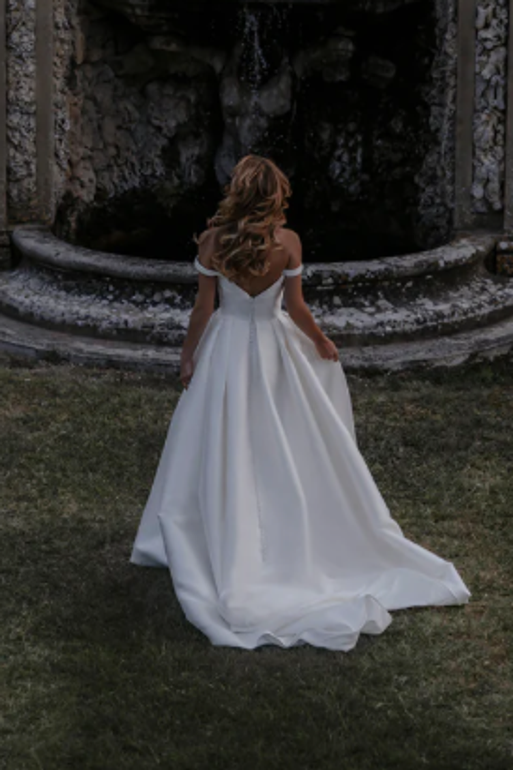 Allure Bridals E300 6