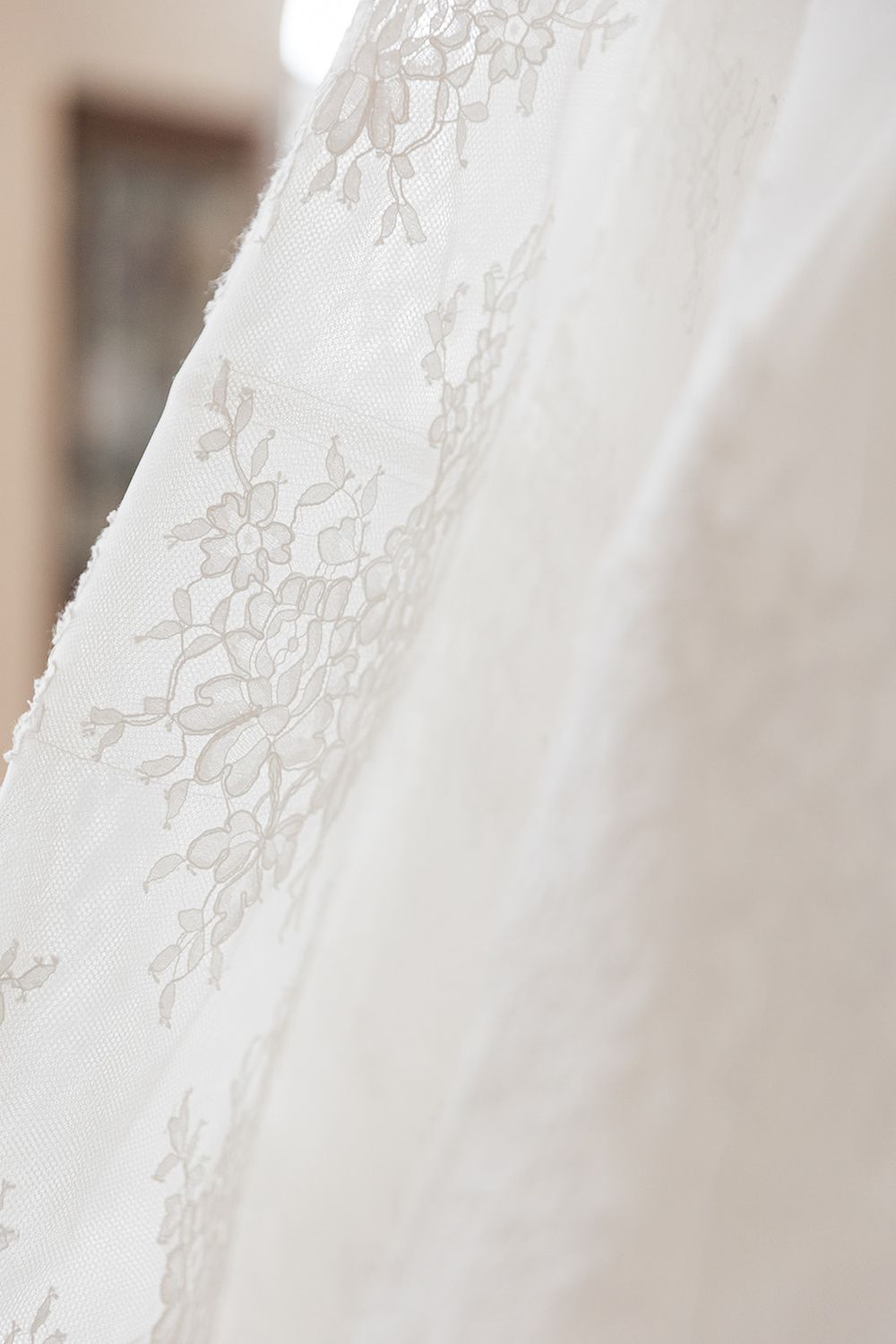 Monique Lhuillier Alexandra with Veil 6