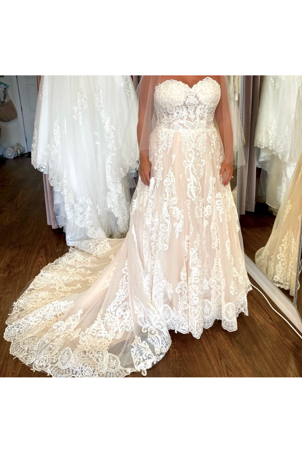 Mori Lee Signature Collection Lisa Wedding Dress Size 18 3