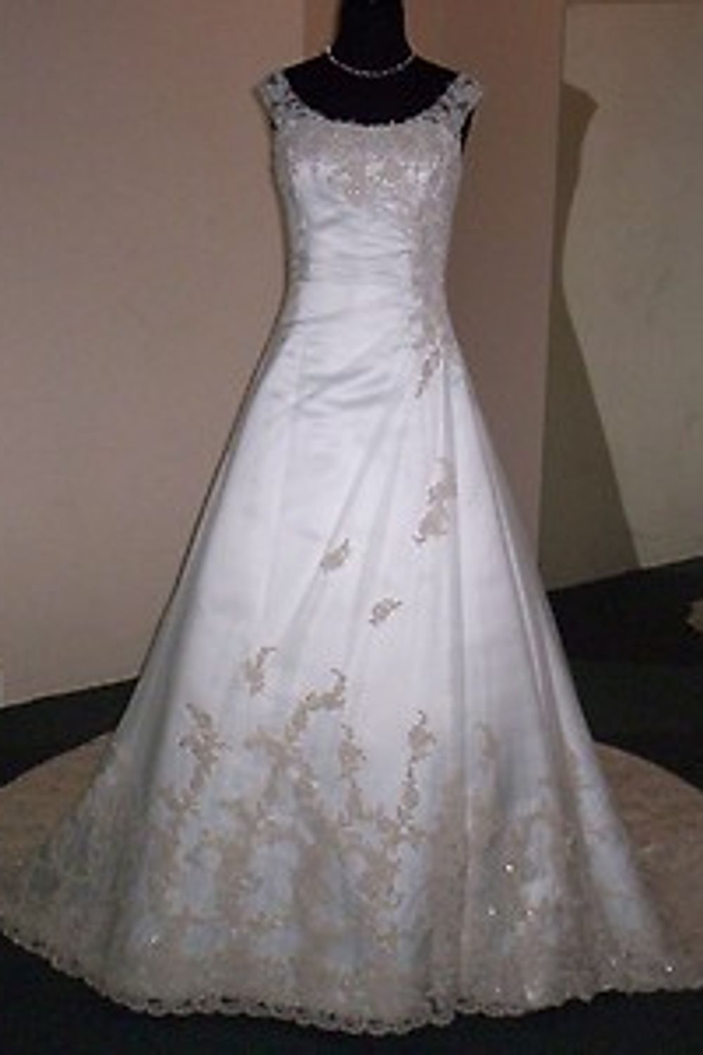 Maggie Sottero Eleganza 0