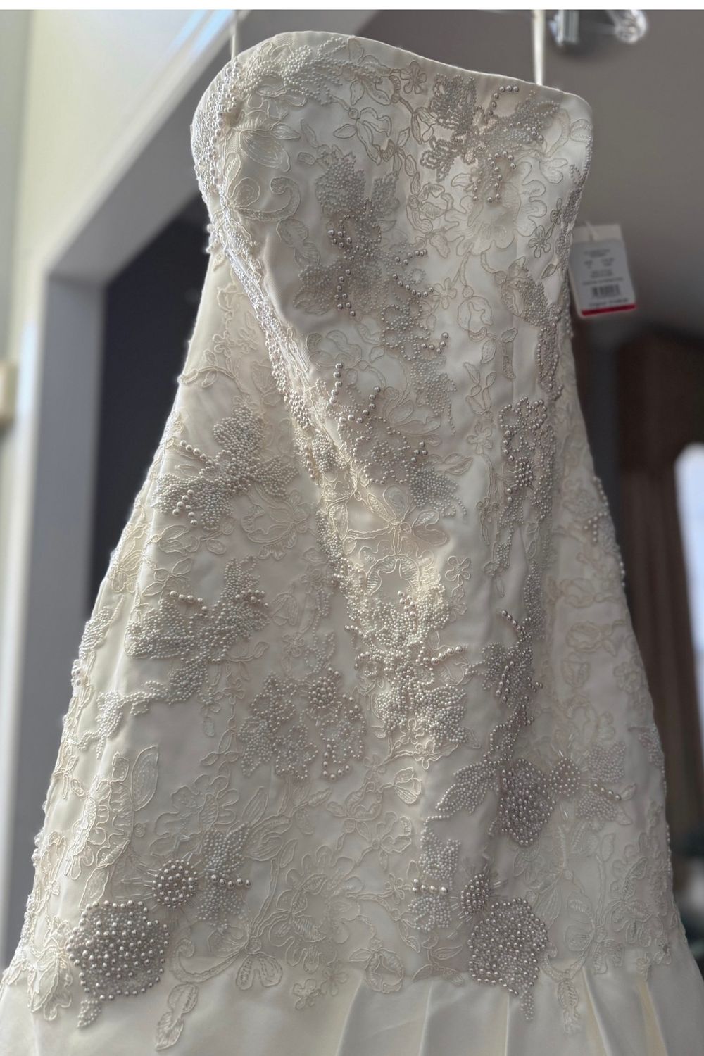 Vera Wang White VW351275 2