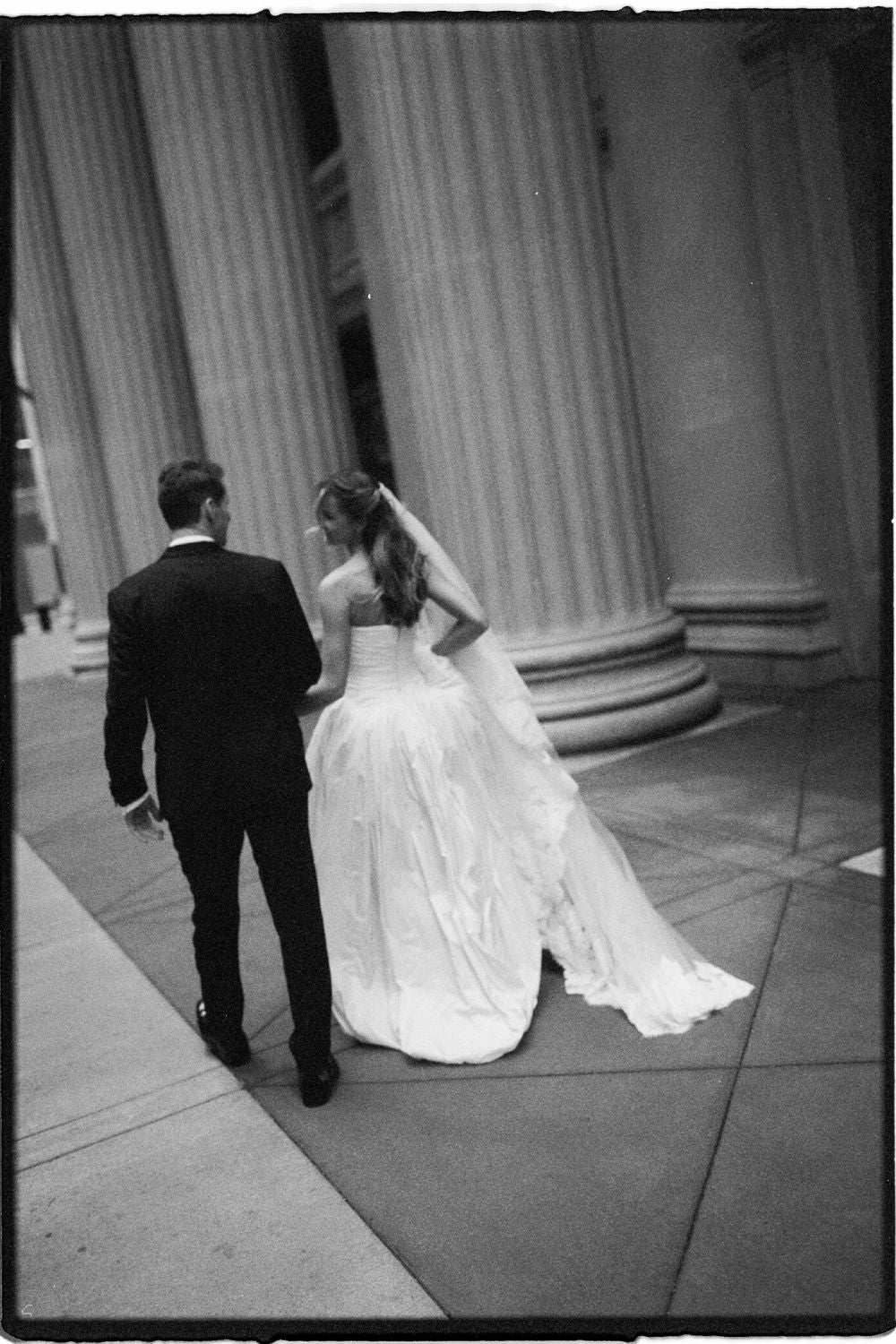 used black wedding dress Used Danielle Frankel Drew Wedding Dress