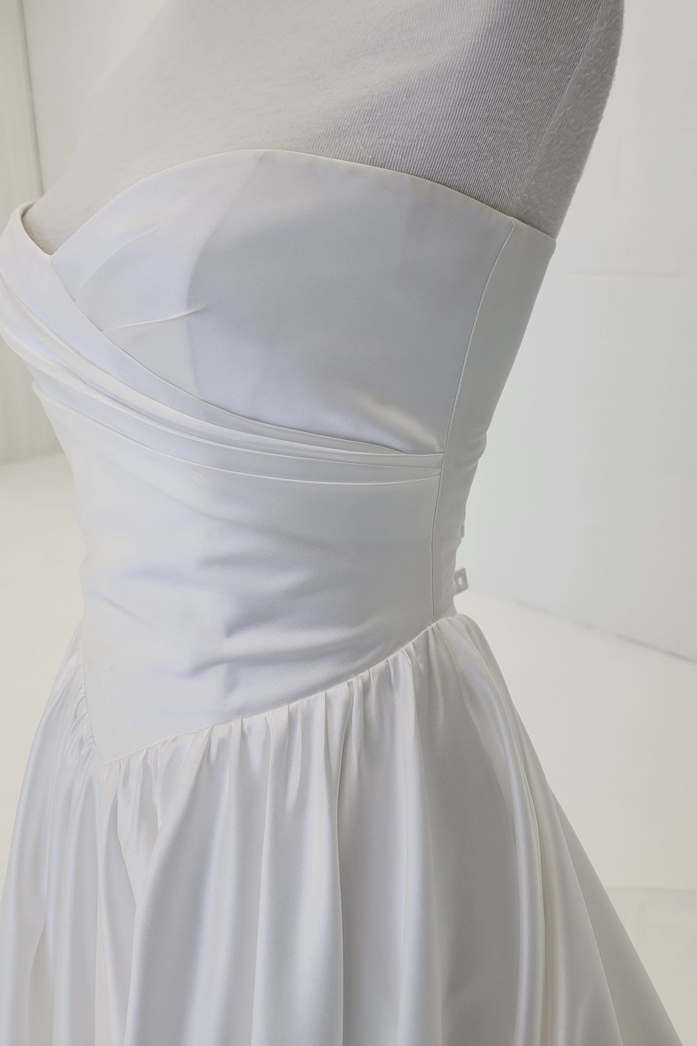 Flora Bridal Dominic 5