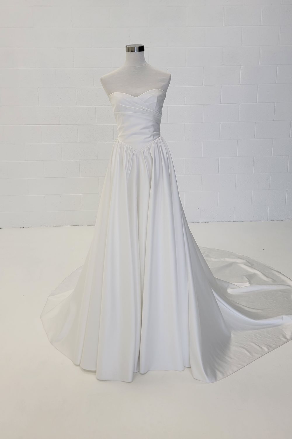 Flora Bridal Dominic 2
