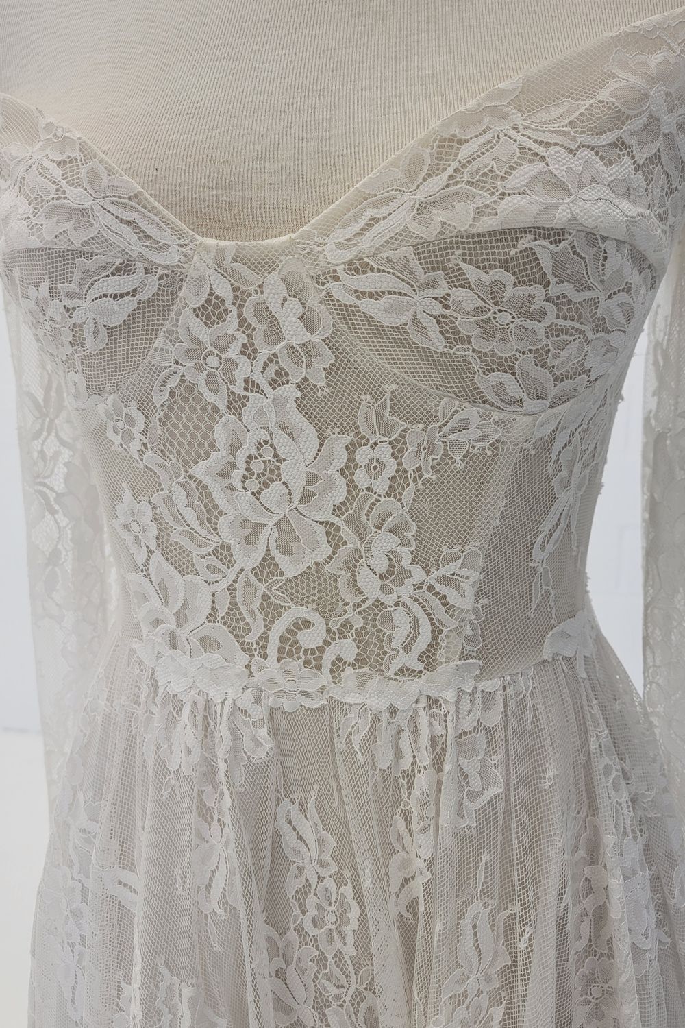 Flora Bridal Rene 4