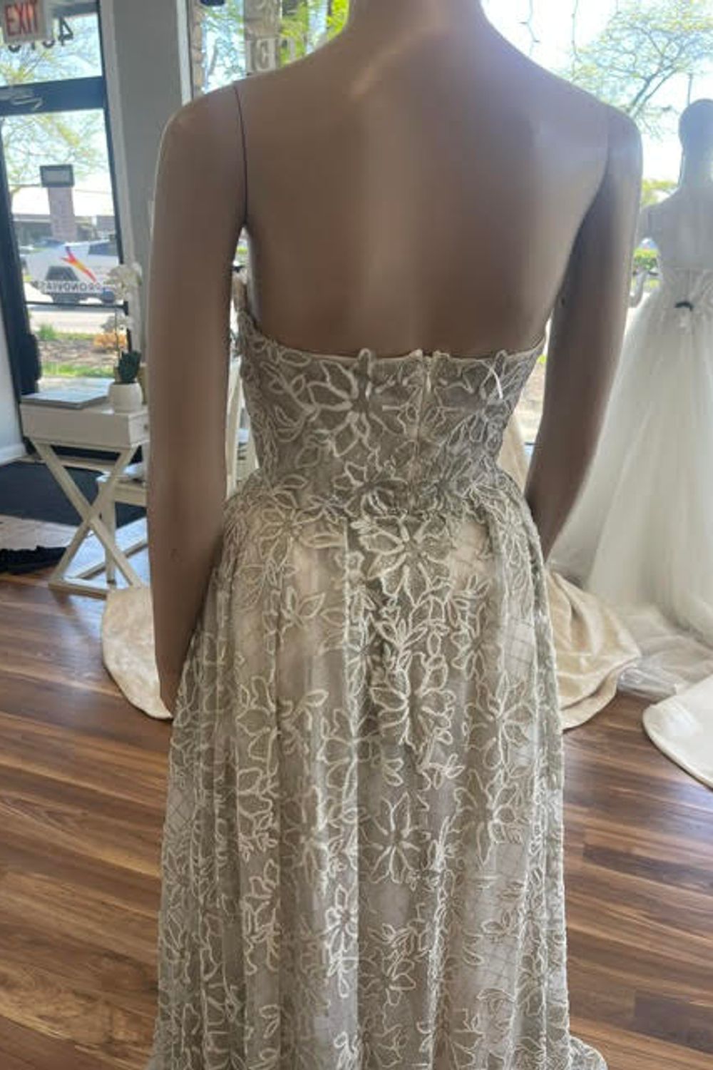Pronovias Dhabia 10