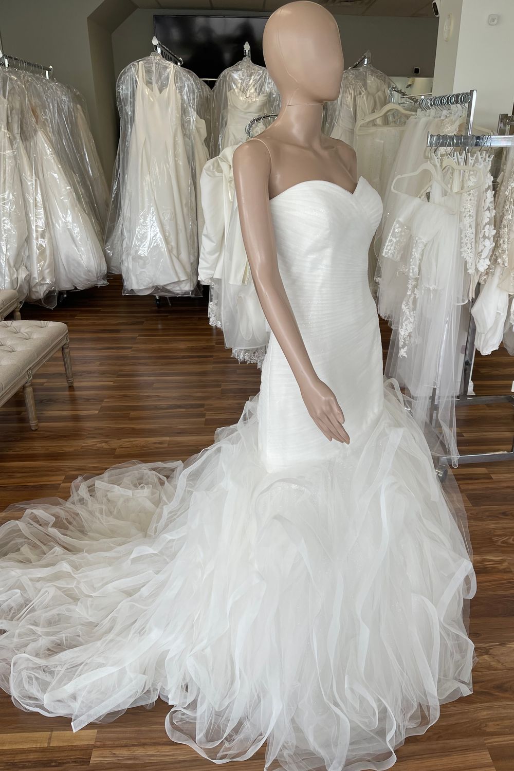 Pronovias Mildred 3