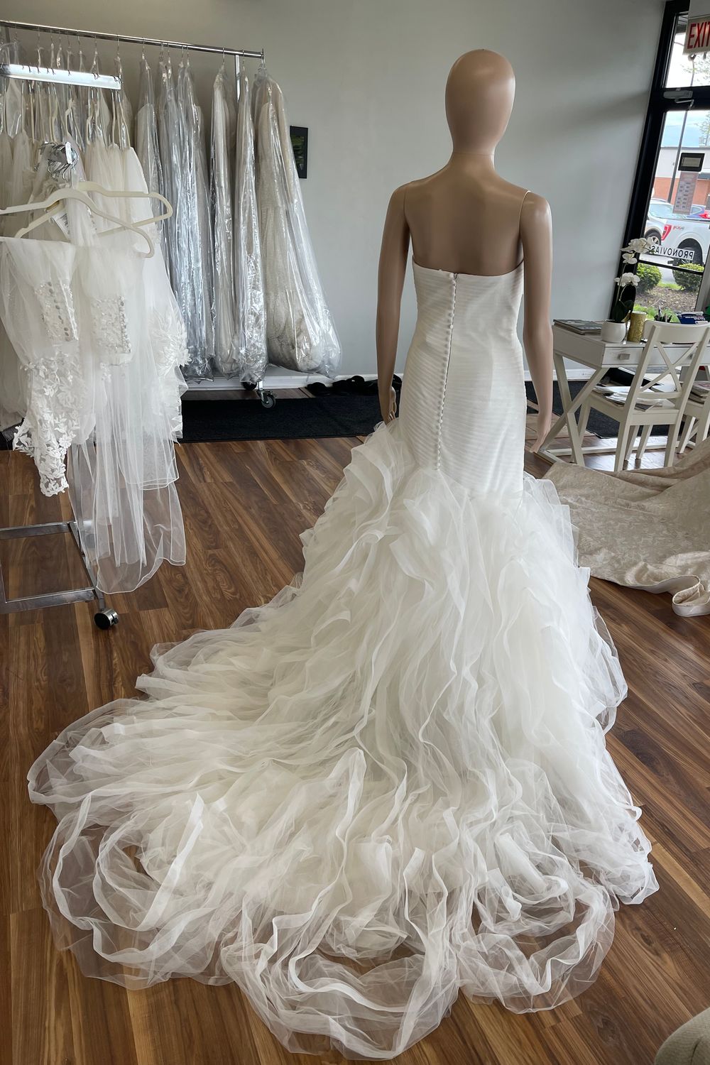 Pronovias Mildred 9
