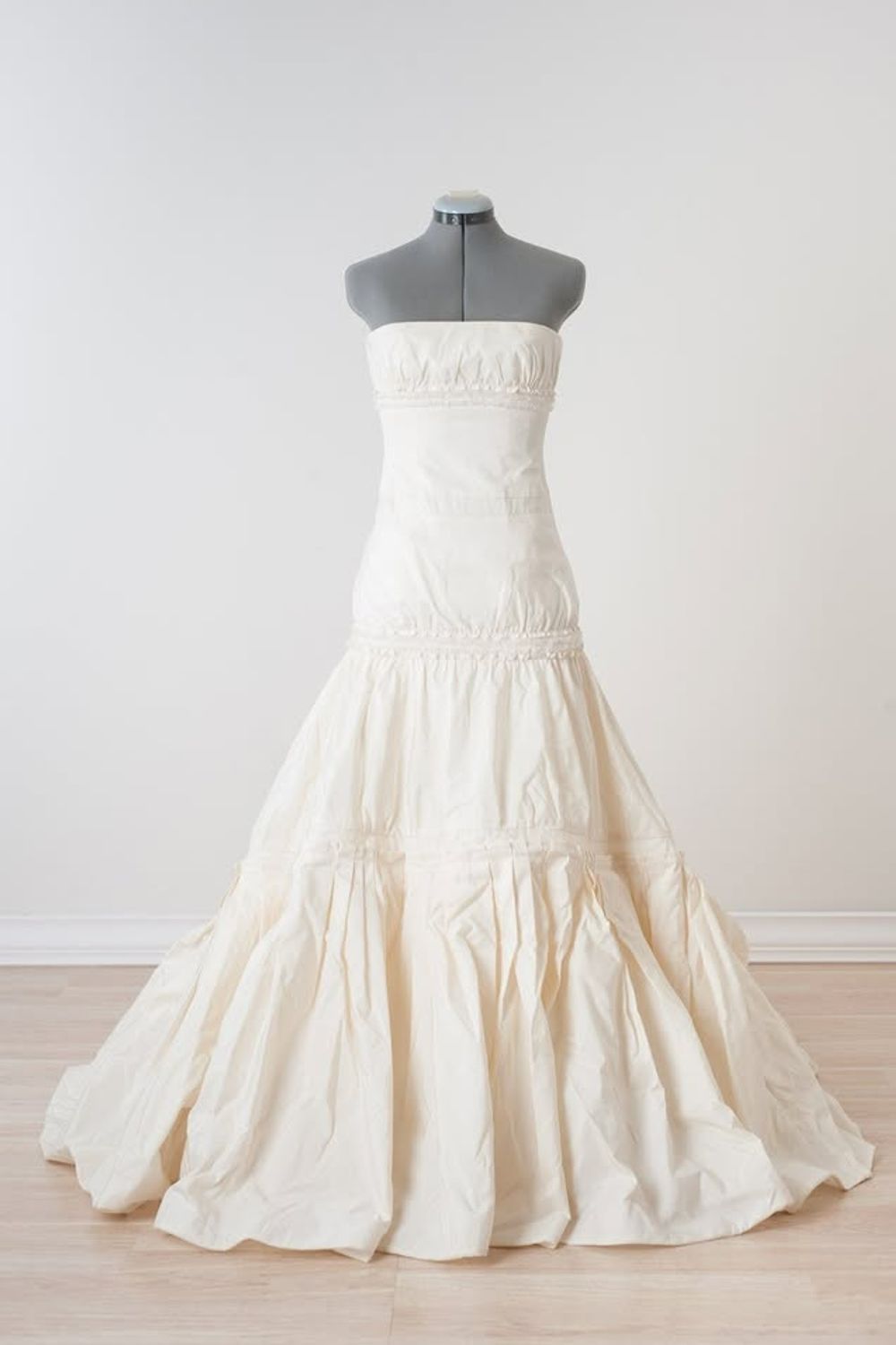 Vera Wang Bettina 0