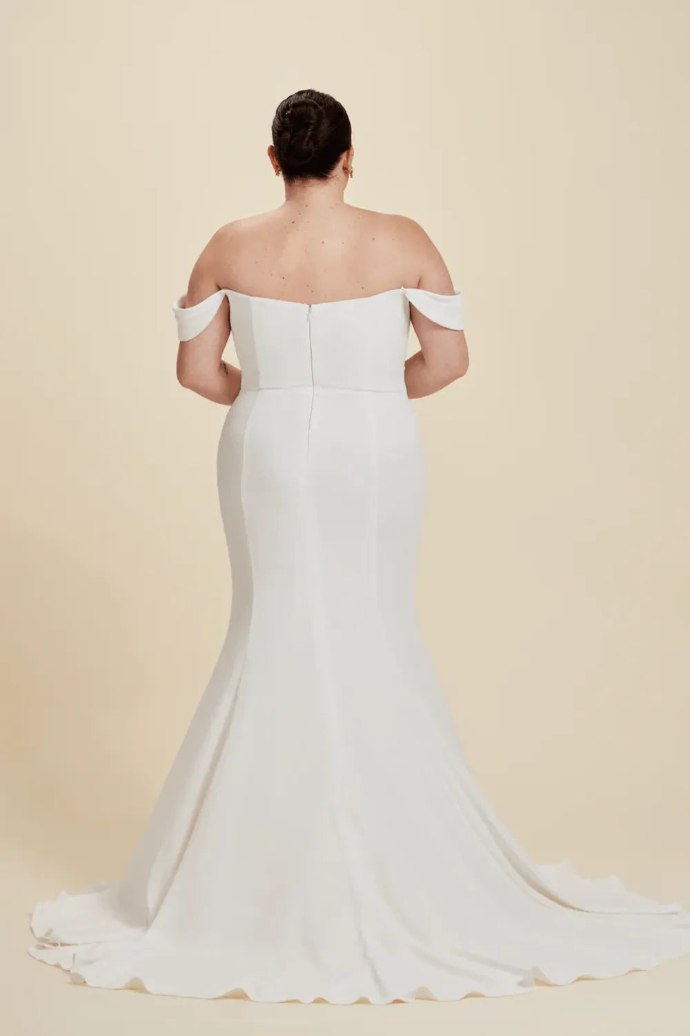 Luxe Prive Louella 1