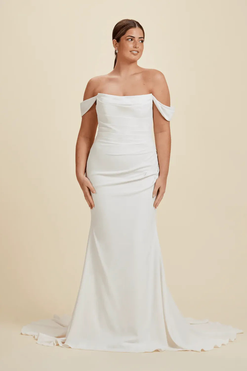 Luxe Prive Louella 0
