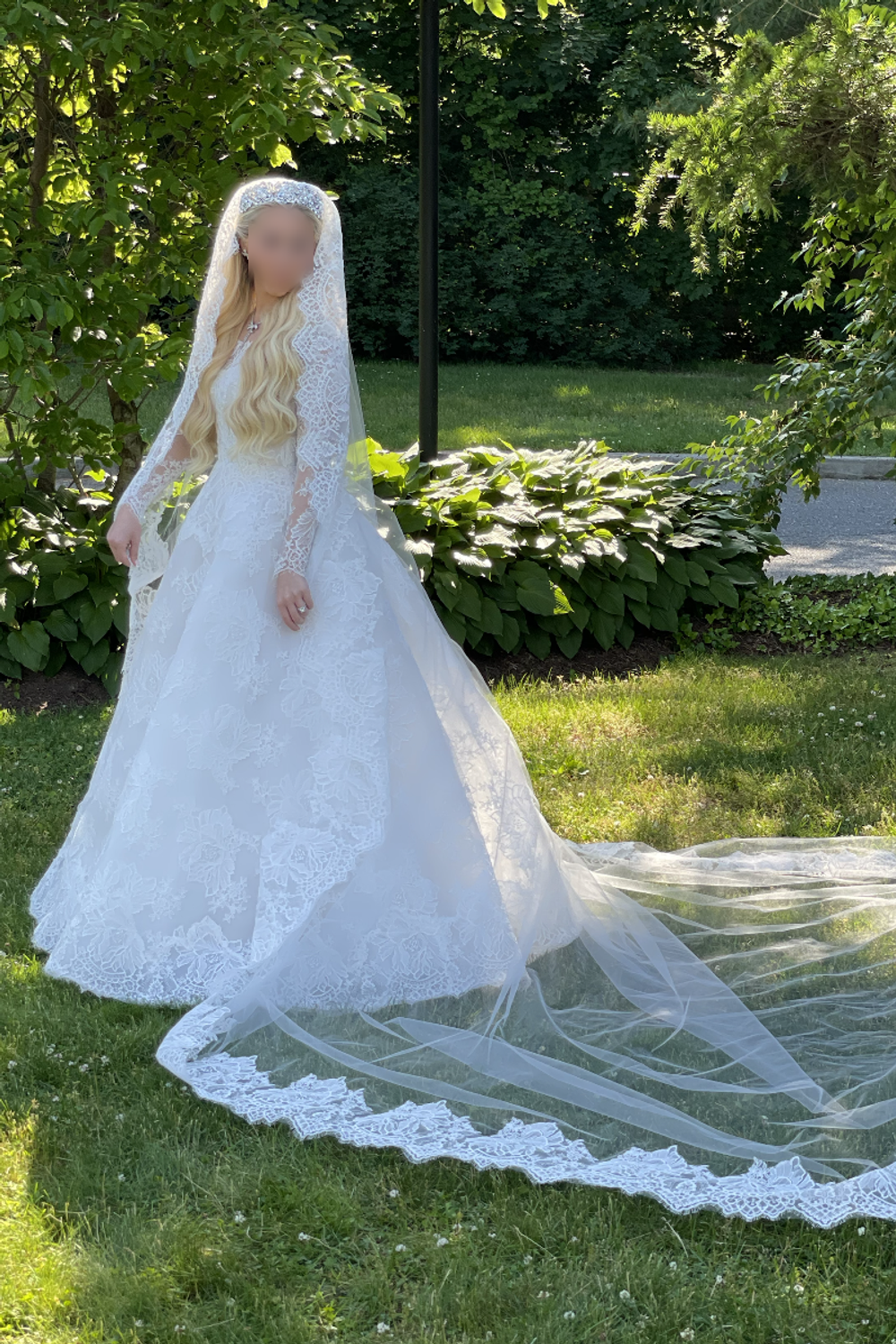 Monique Lhuillier Magnificent 0