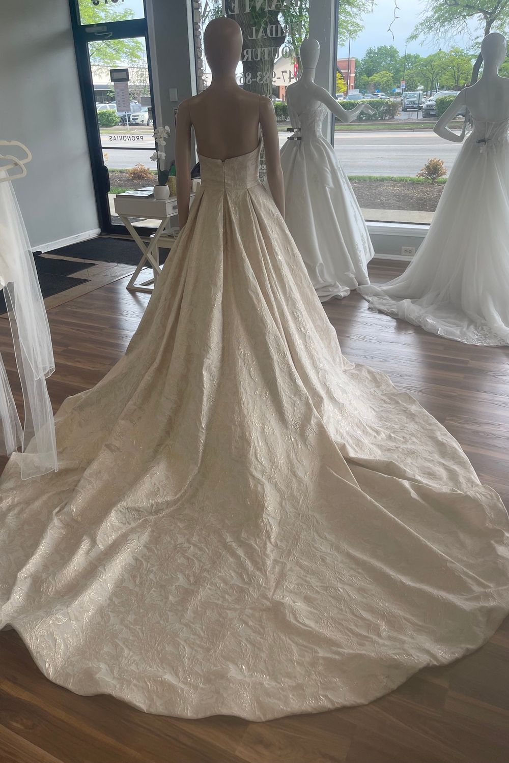 Sottero & Midgley Cyprus 9