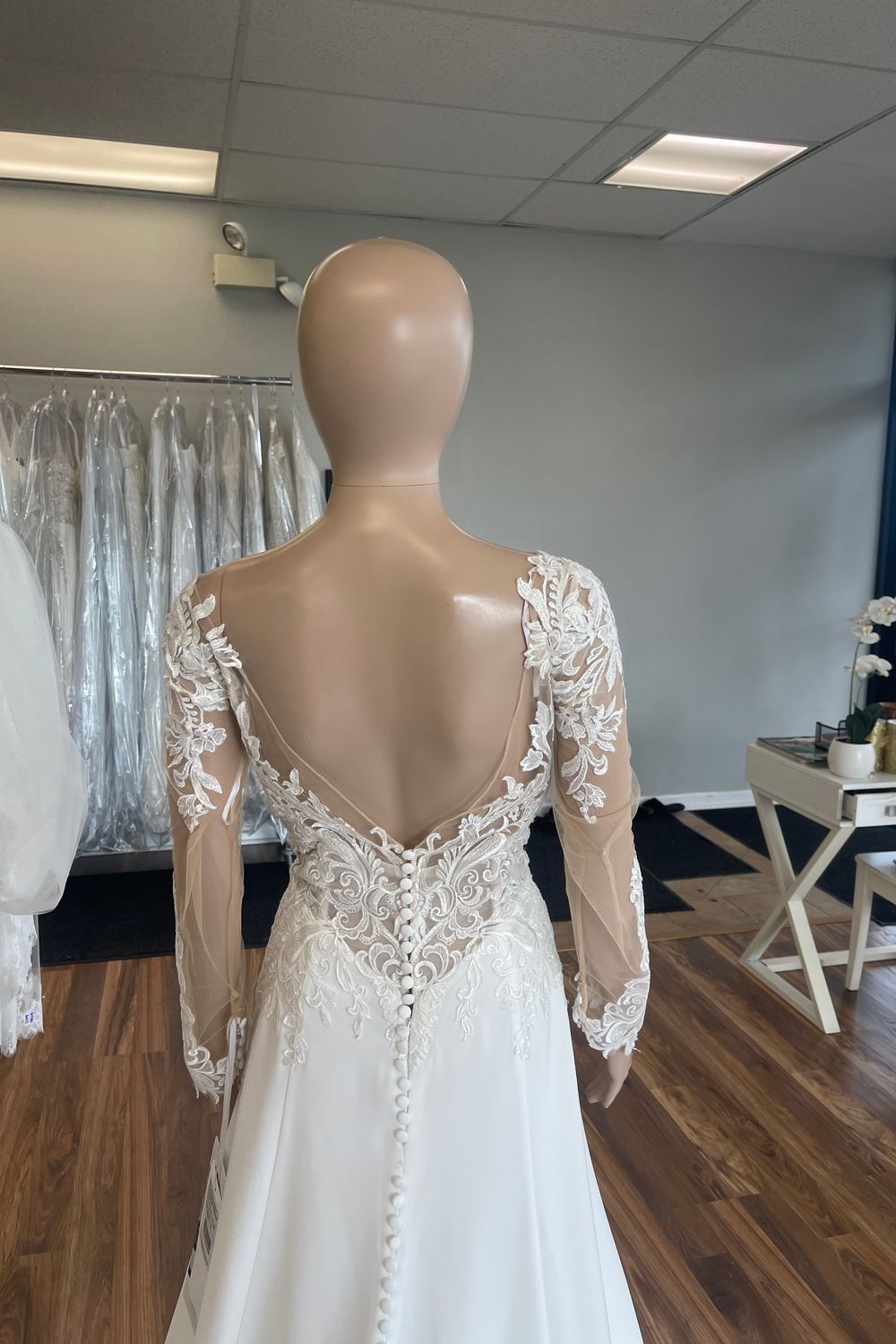 Pronovias Yushan 10