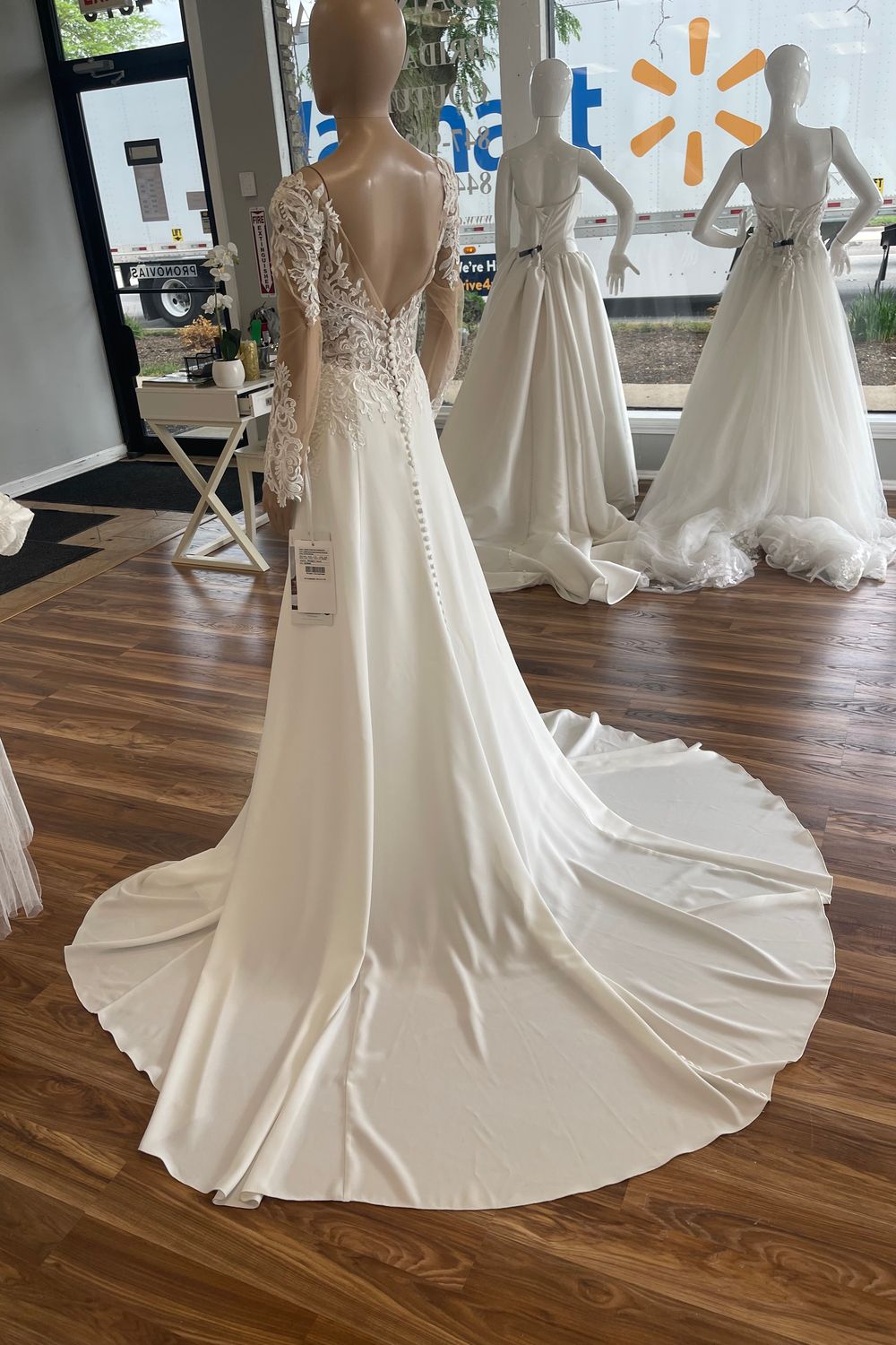 Pronovias Yushan 7