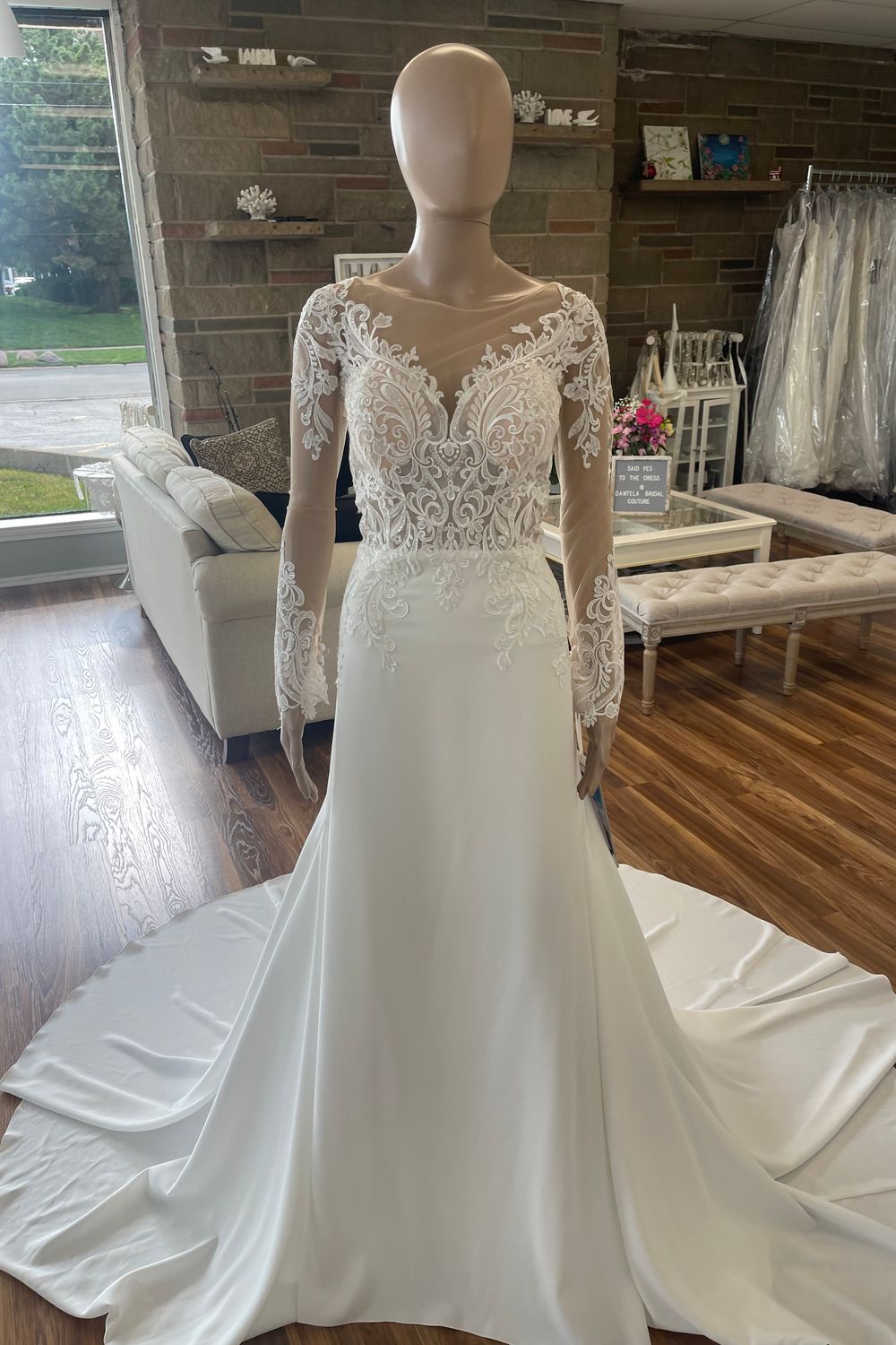 Pronovias Yushan 1