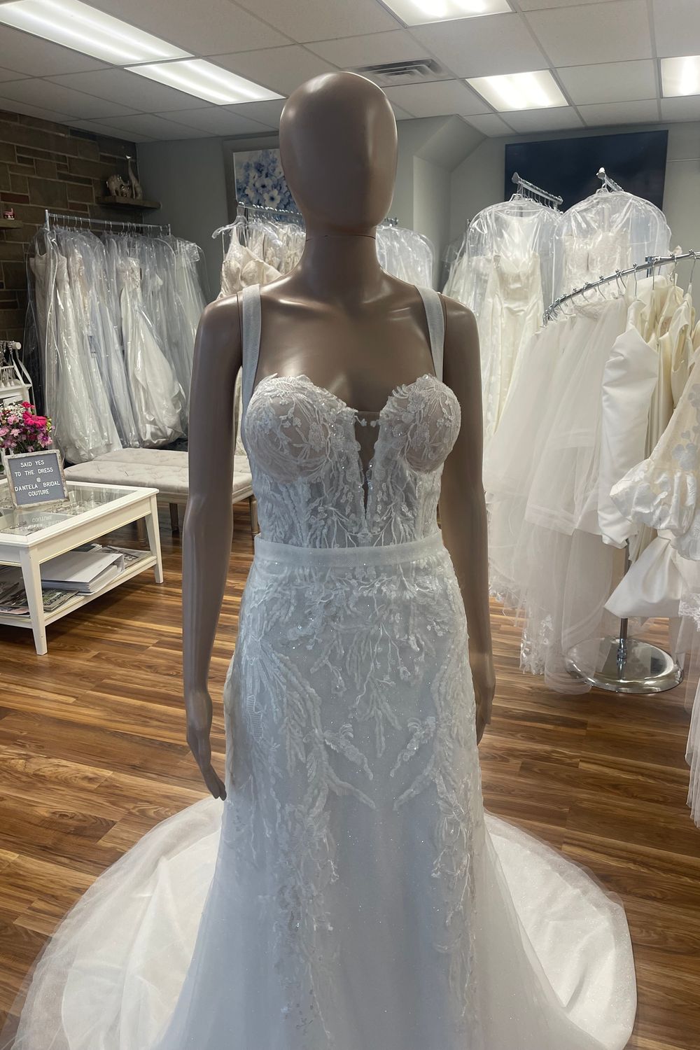 Pronovias Efua 5