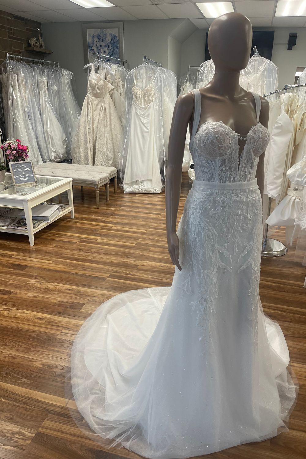 Pronovias Efua 4