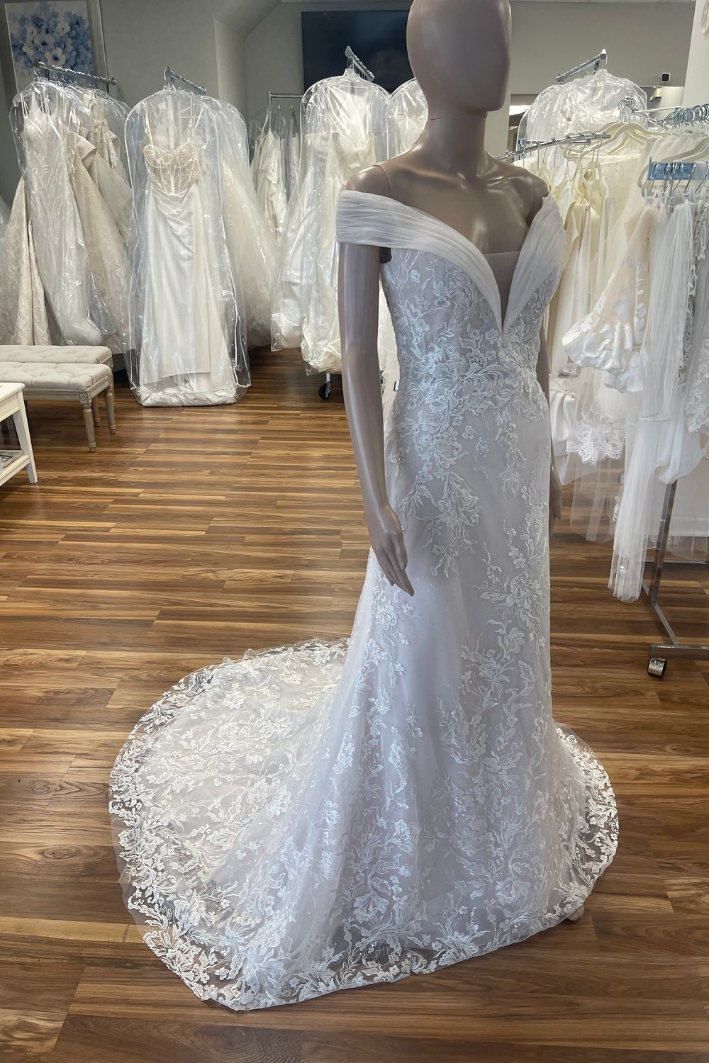Pronovias Altair 3