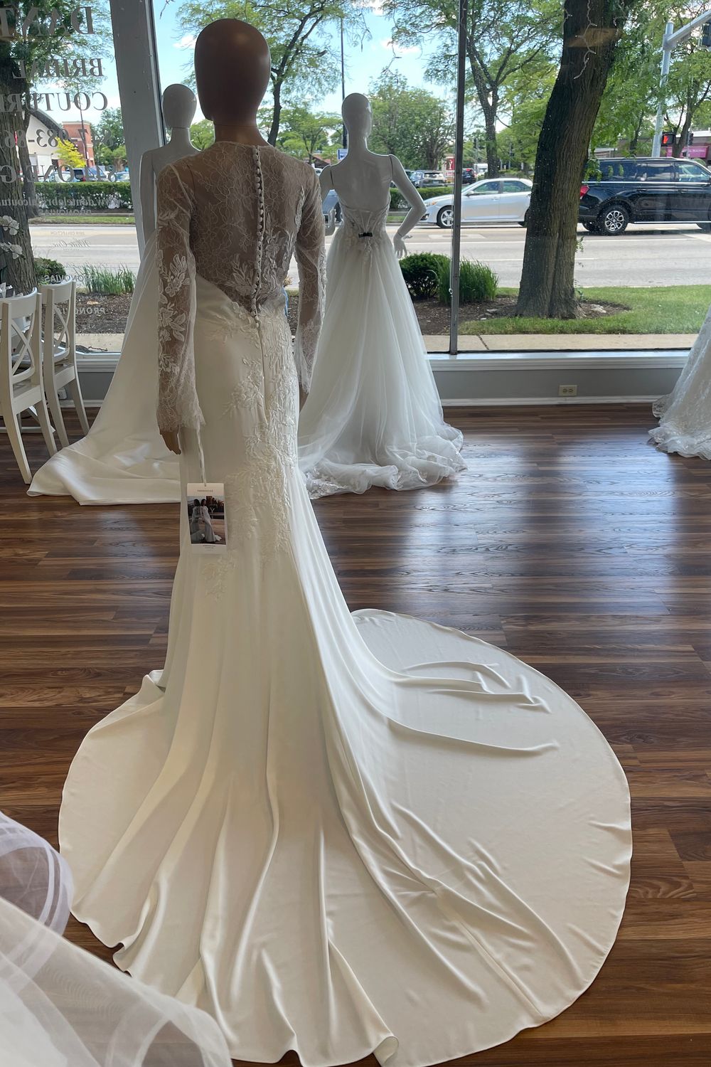 Pronovias Charlie 10