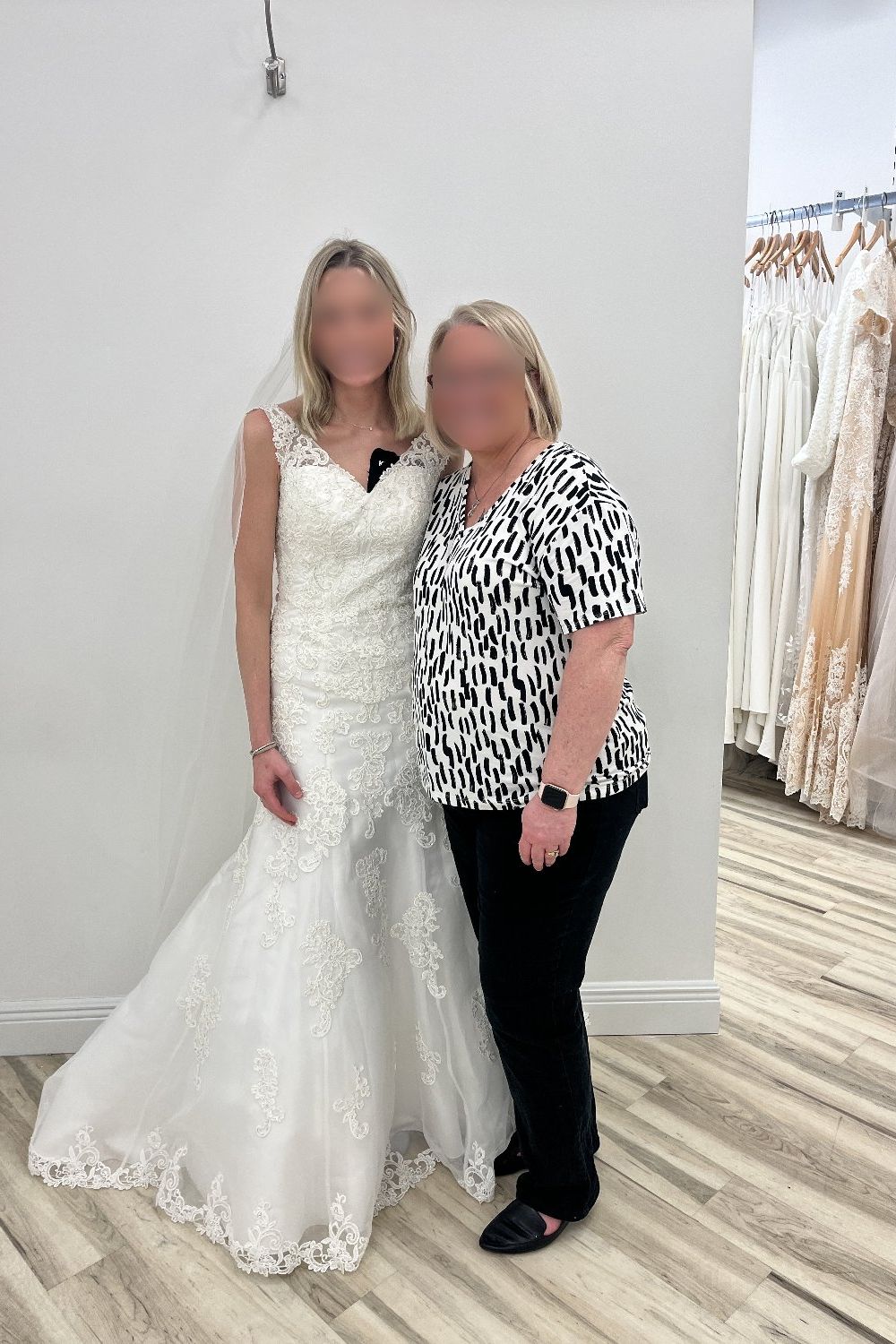 Symphony Bridal R7701 0