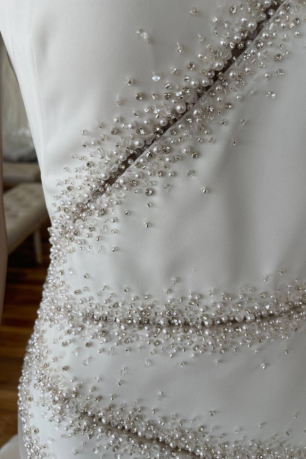 Pronovias Alaia 7
