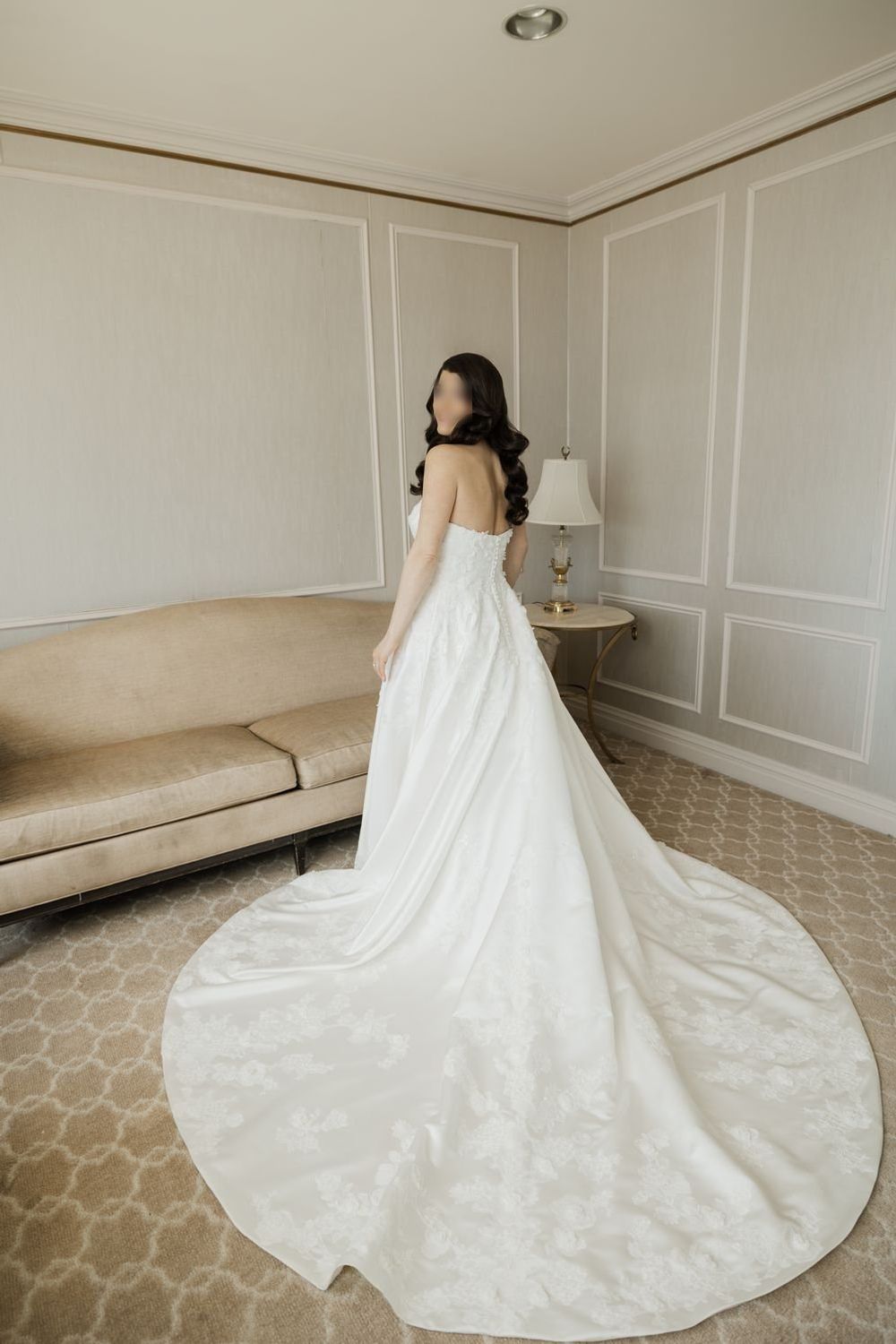 Justin Alexander Amani (with Veil included) 10