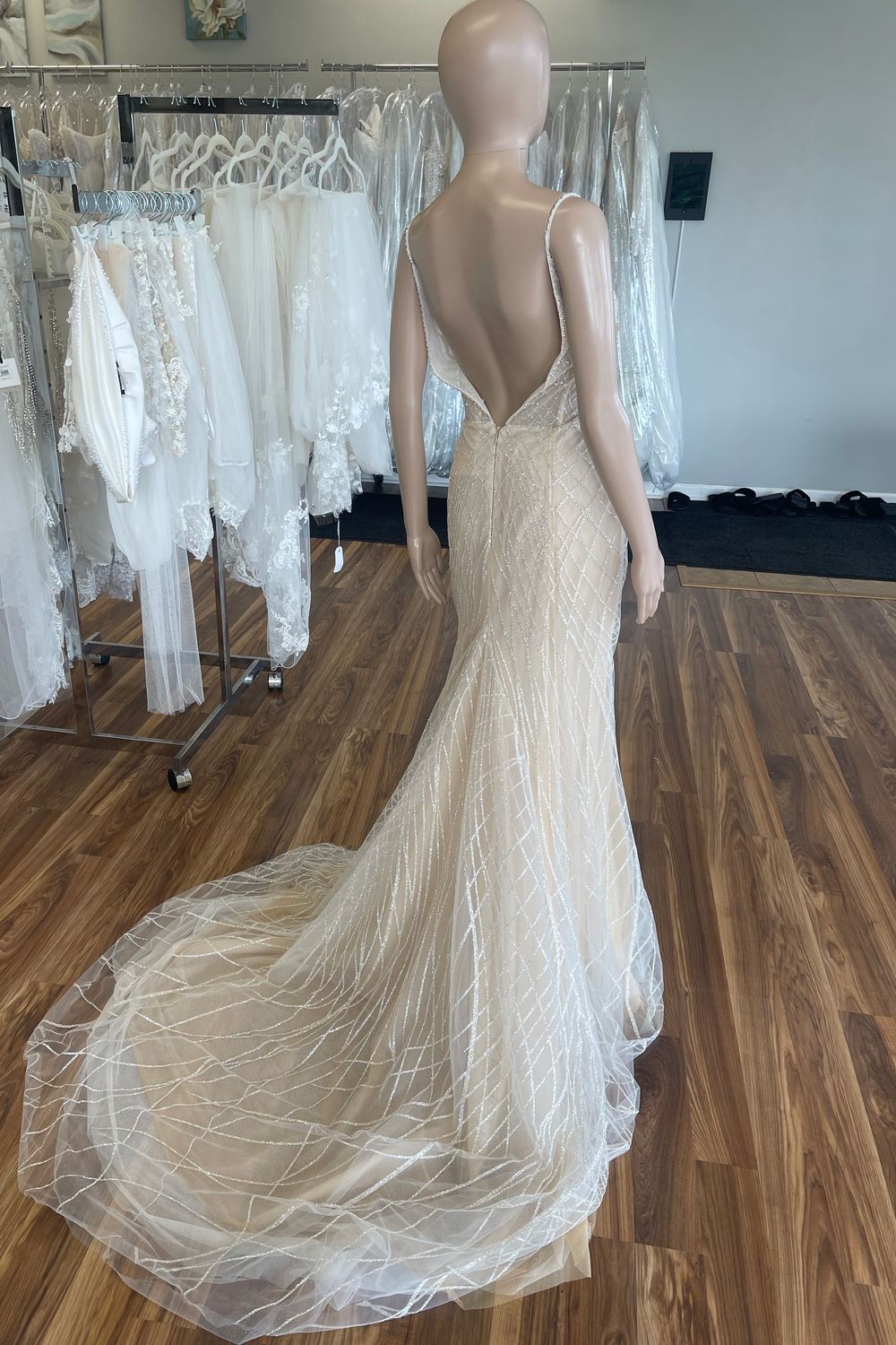 Pronovias Rihanna 7