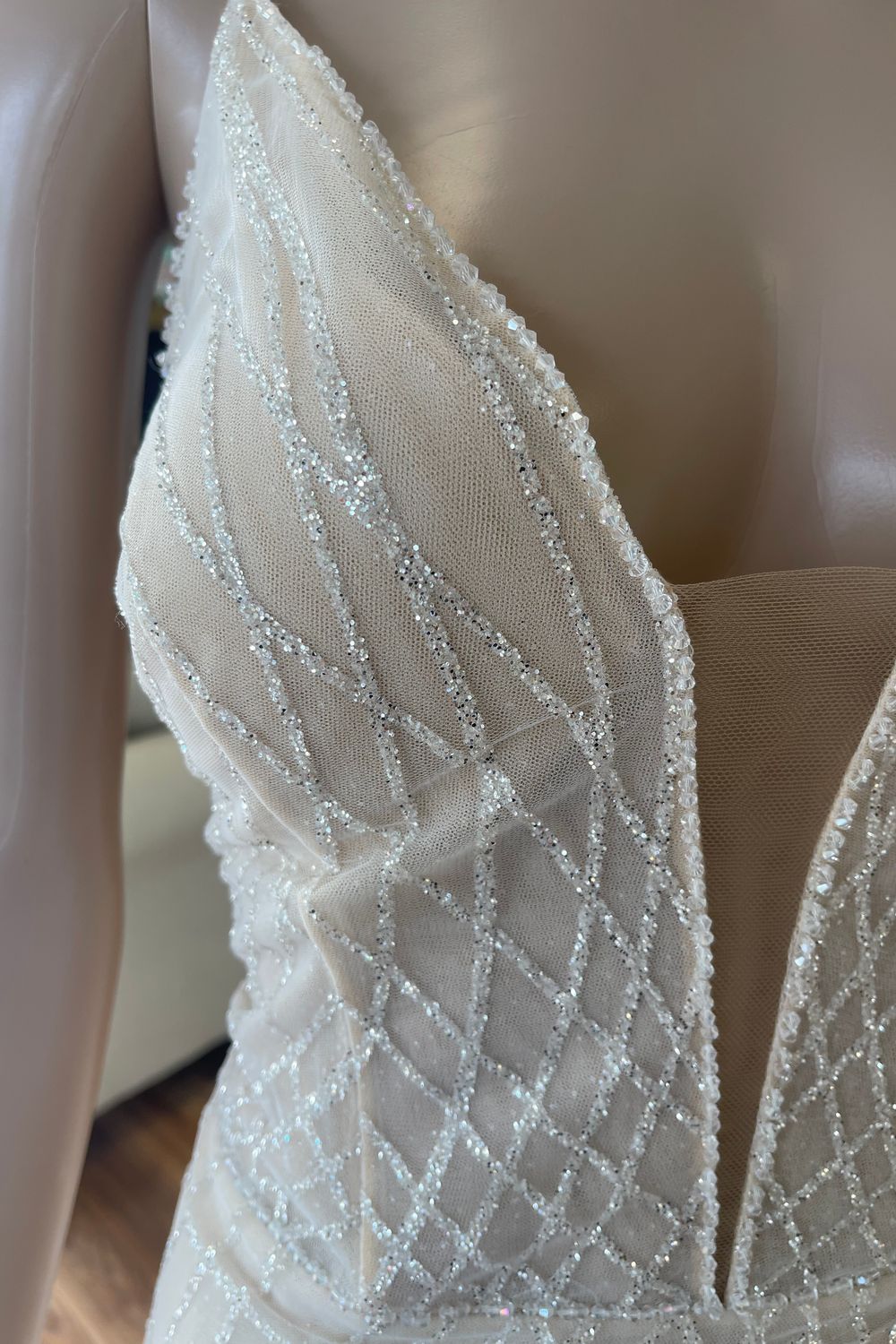 Pronovias Rihanna 6