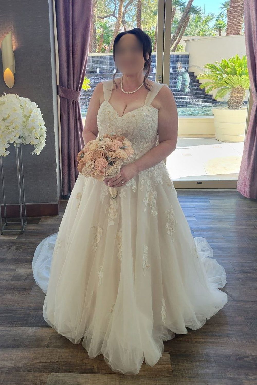 David's Bridal V3902 0