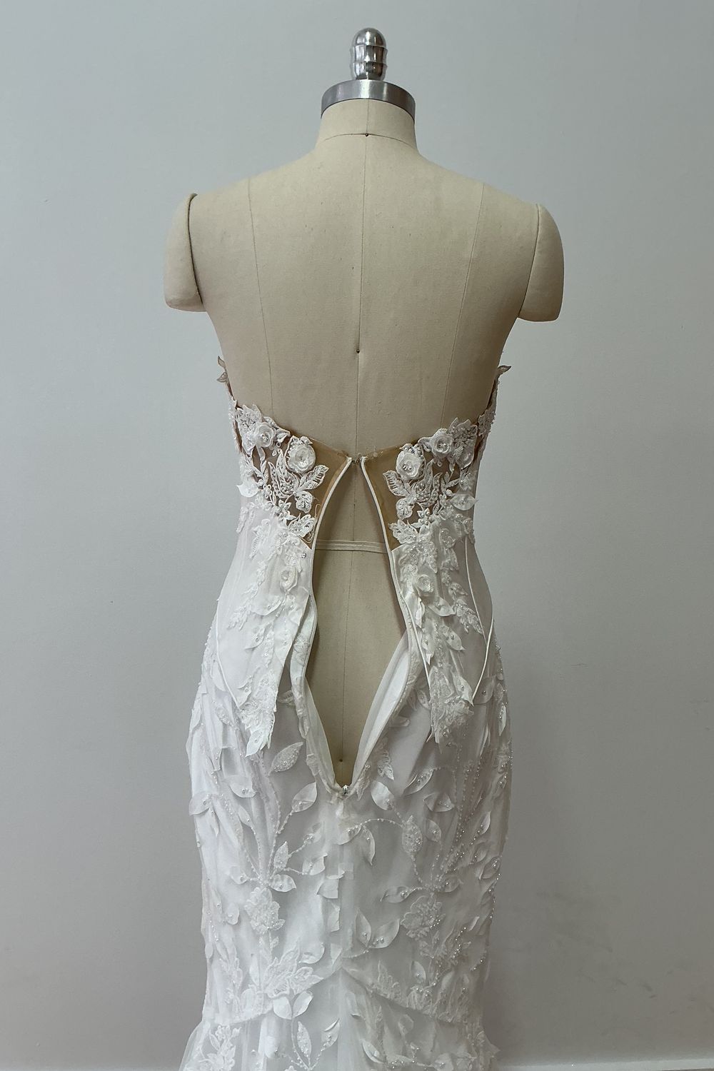 Eve of Milady 1701-DRESS 5