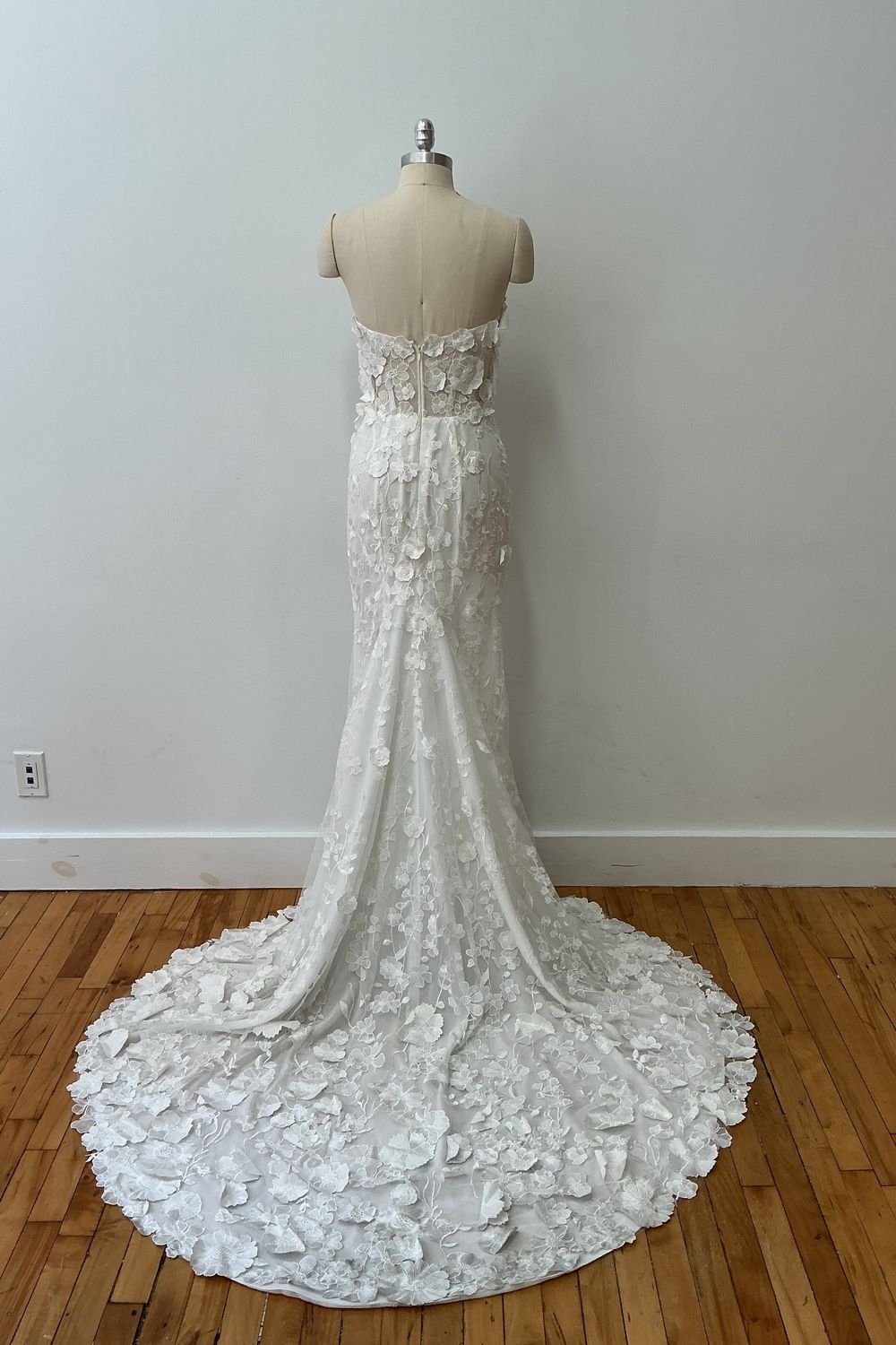 Alyne Bridal Haylo - Dress 4