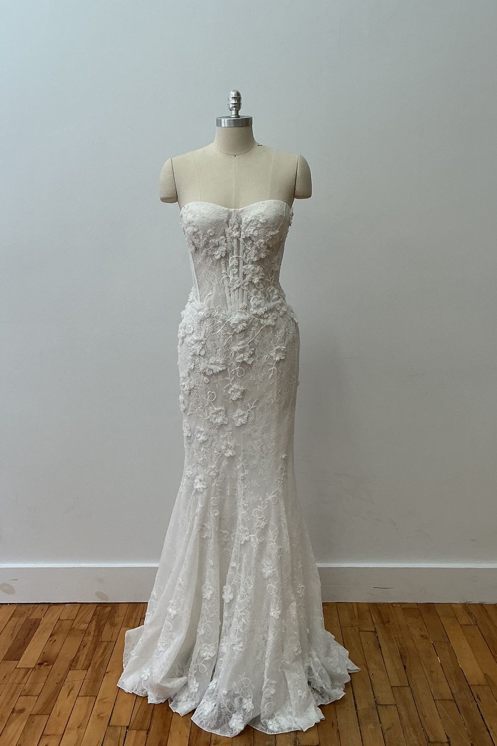 Tony Ward Nova 0