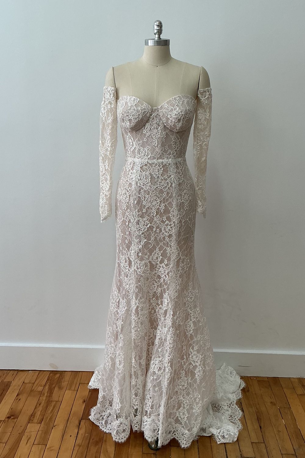 Alyne Bridal April-WSLV 2