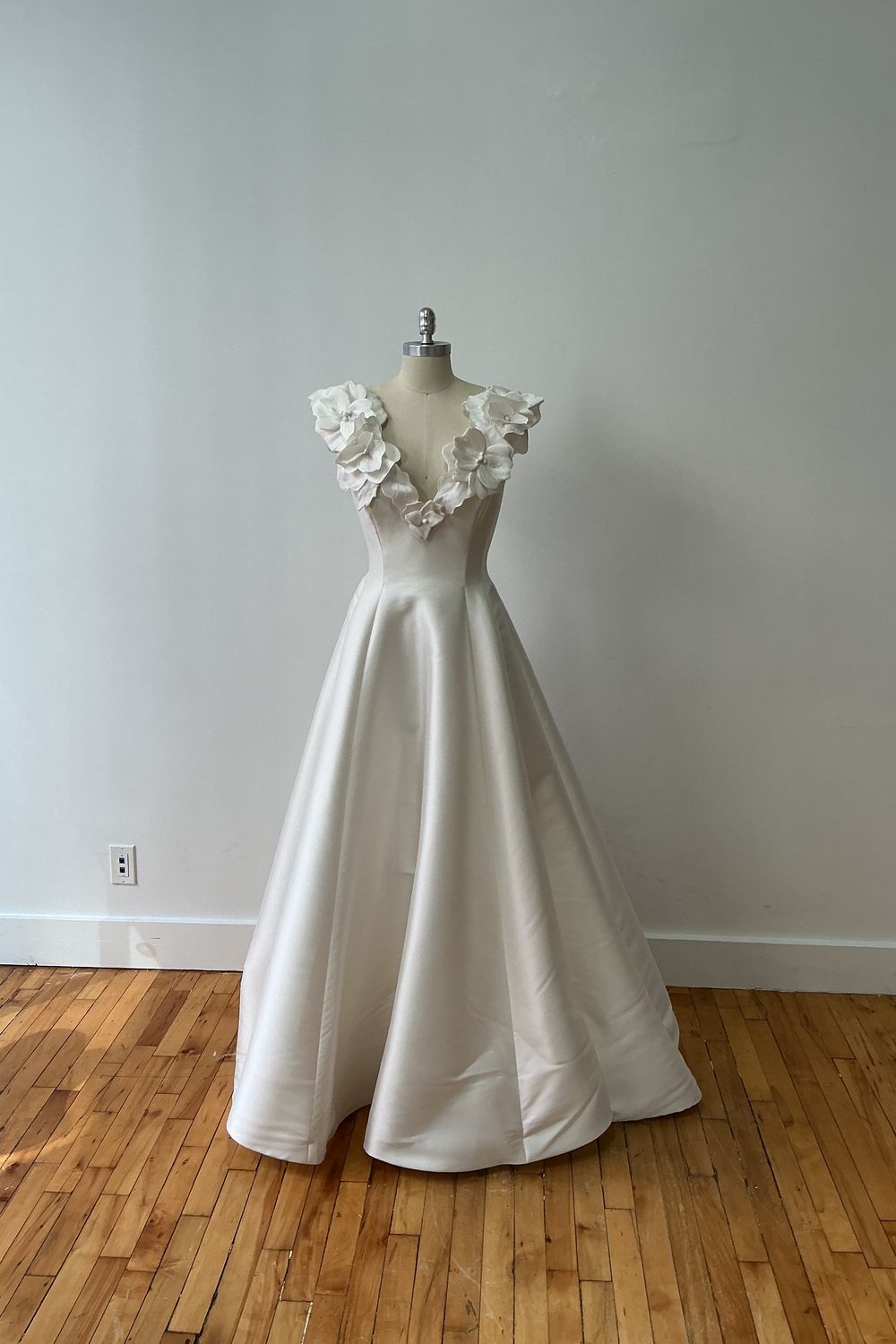 Viktor & Rolf VRM471 2