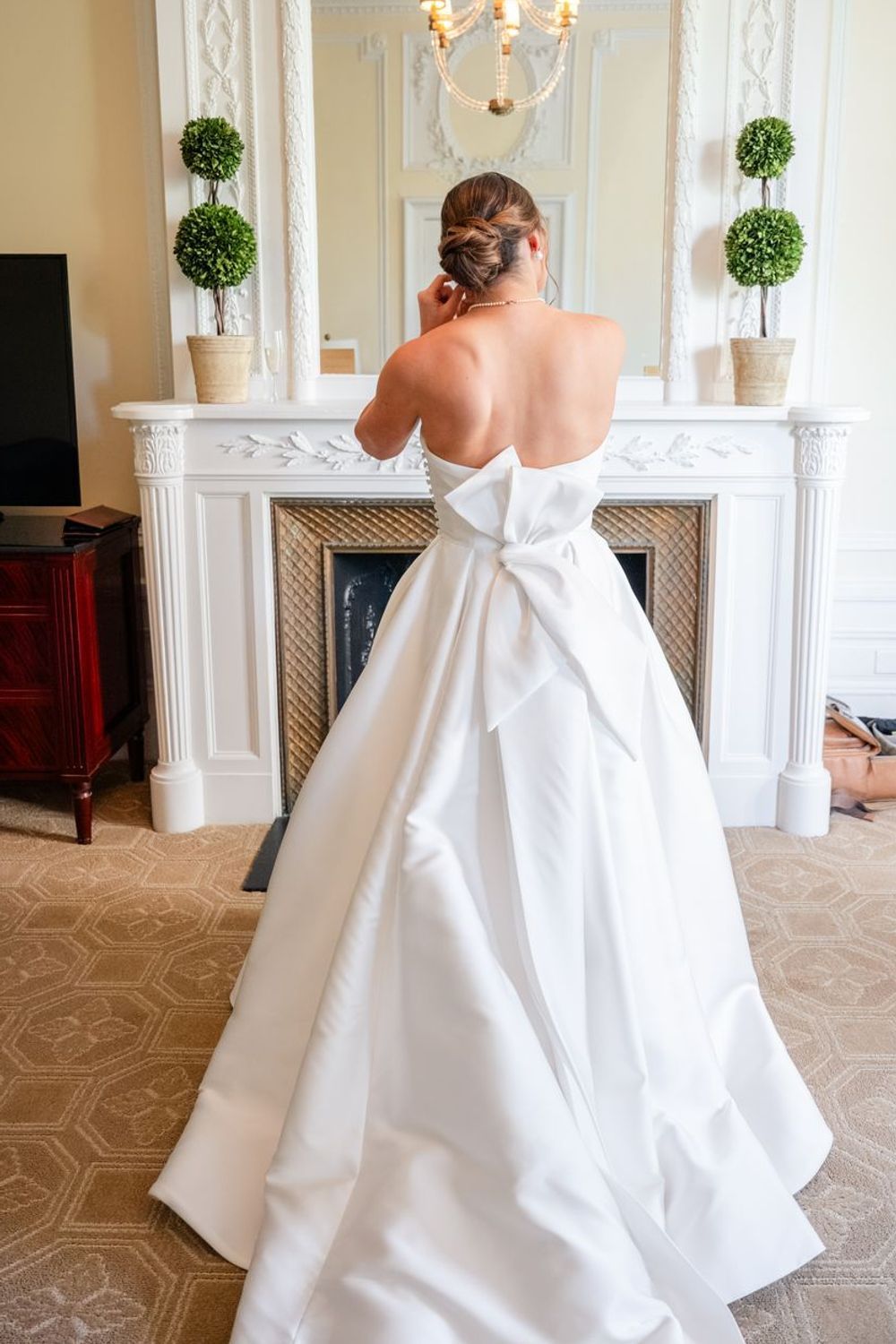Anne Barge Heart and Soul gown with Bisous Bow and veil 2