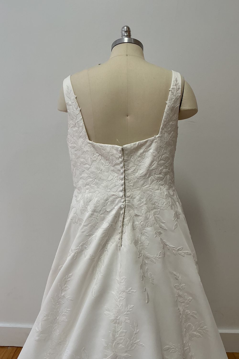 Essense of Australia D3965-XS 5