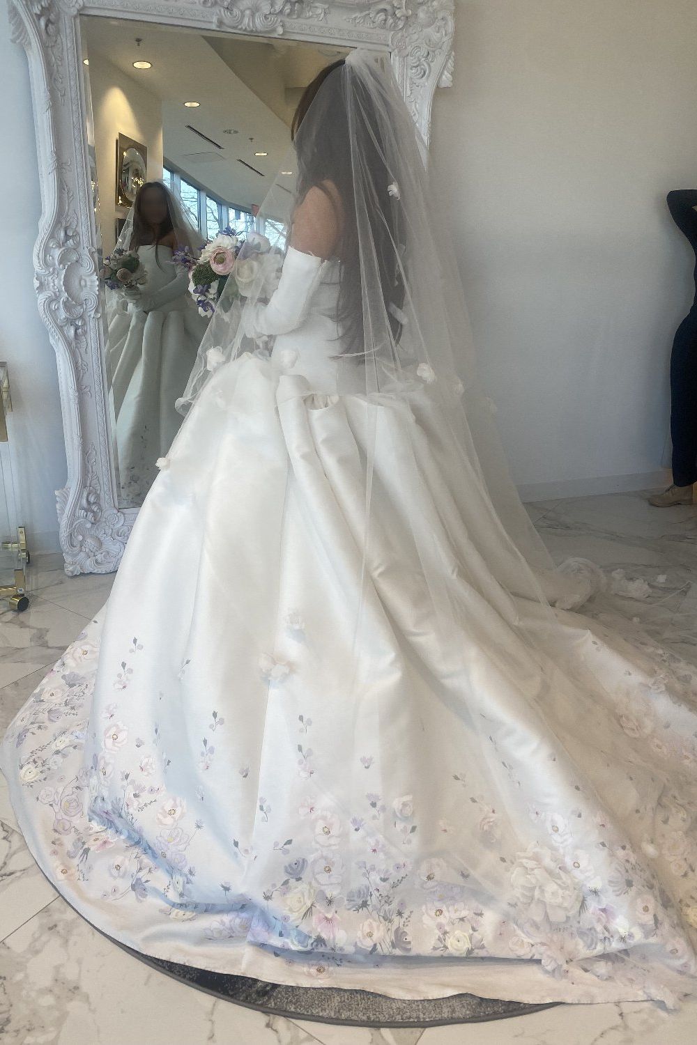 Nicole and Felicia NF099LUX 11