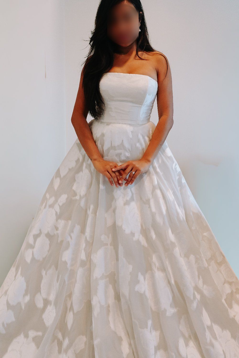 Carolina Herrera Rosalie 6