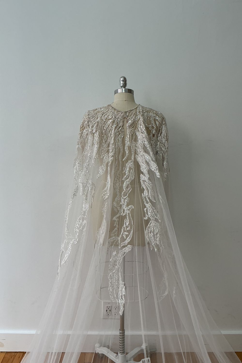 Tony Ward COUPEDEFOUDRE - CAPE 4