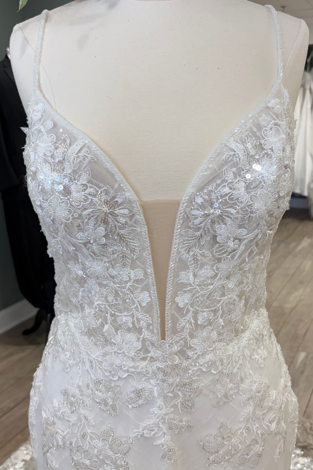 Sophia Tolli Sydney | Style ST630 4